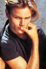Watch RIVER PHOENIX: FINAL 24 Soap2day