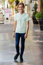 Watch Hollywood Medium Soap2day